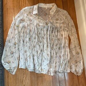 Lauren Conrad flowered Swing Top Pleated Long Sleeve Sheer Flowy Size XS